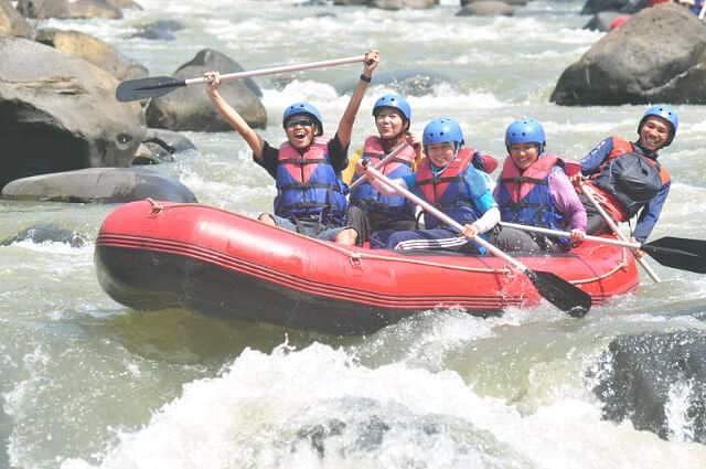 Sungai Citarik, Bisa Untuk Pemula , Lokasi Kejuaraan Dunia , Cara Menuju Lokasi, Harga Paket 1 Hari , Paket 2 Hari 1 Malam , Promo Rafting dan Paintball , Paket Murah Group, Paket Gathering , Lama Waktu Sesuai Jarak, Lokasi Lain 