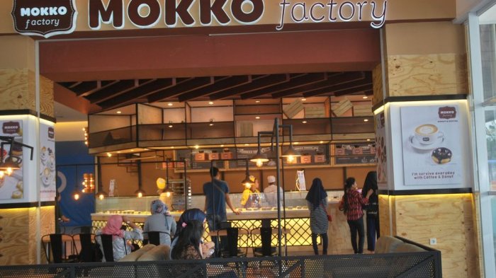 1. Kedai Kawan Lama, 2. Bli Puthu Gelato, 3. Blessing Castle , 4. Sandei Cafe, 5. The Way Out Cafe & Galery, 6. Cartoon Cafe, 7. Dialogue Food & Coffee, 8. Pride Coffee & Kitchen, 9. Roti Bakar 543, 10. Mokko Factory