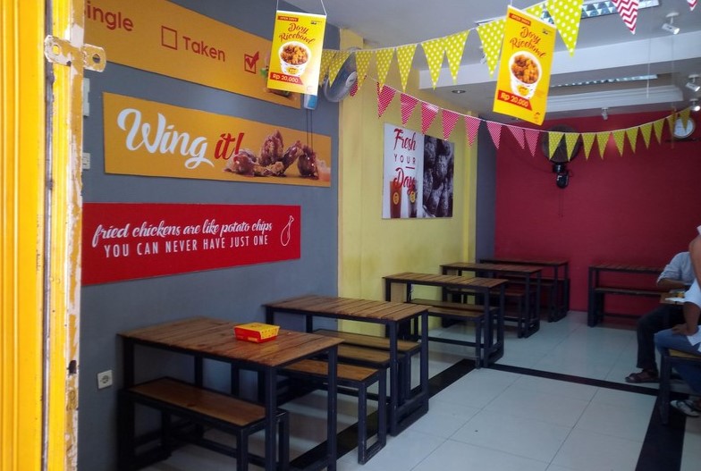 1. Cafe Bule, 2. Coffee Of Digital, 3. D’Best O Chicken & Burger, 4. Mc Donald’s, 5. Susu Kocok, 6. Pitik