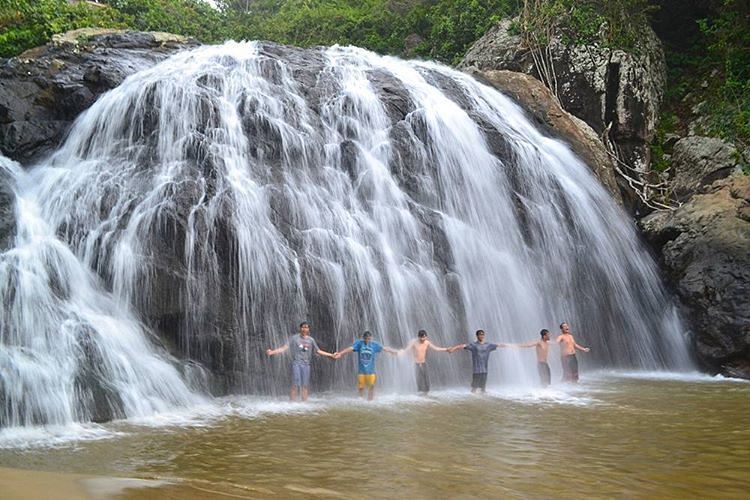 1. Coban Nirwana, 2. Coban Pelangi, 3. Coban Rondo, 4. Coban Rais, 5. Coban Kethak, 6. Coban Gintung, 7. Sumber Pitu, 8. Tumpak Sewu, 9. Banyu Anjlok, 10. Coban Jahe