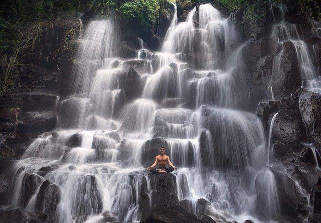 1. Tegenungan Waterfall, 2. Kanto Lampo, 3. Goa Rang Reng Waterfall, 4. Petanu, 5. Manuaba waterfall, 6. Gitgit Waterfall, 7. Aling-Aling waterfall, 8. Apit Aungan Pejeng, 9. Sumampan, 10. Titi Gong Gang