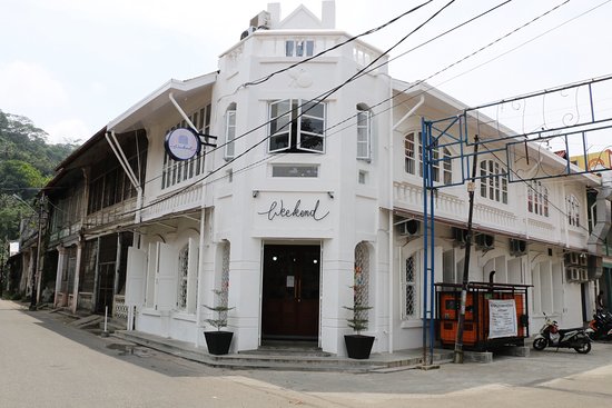 1. Weekend Cafe, 2. Yangi Beach Cafe, 3. V Coffee , 4. Lalito Coffee, 5. Safari Garden Cafe, 6. Kiosk