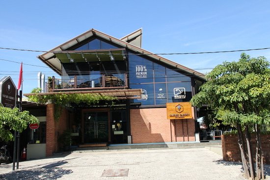 1. Weekend Cafe, 2. Yangi Beach Cafe, 3. V Coffee , 4. Lalito Coffee, 5. Safari Garden Cafe, 6. Kiosk