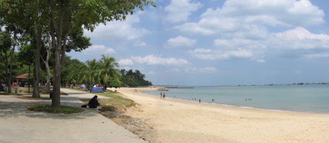 1. Sentosa Island, 2. Siloso Beach, 3. Palawan Beach, 4. East Coat Beach, 5. Marina, 6. Tanjung Pinggir, 7. Palm Spring Nongsa, 8. Changi Beach, 9. Dangas, 10. Payung Beach