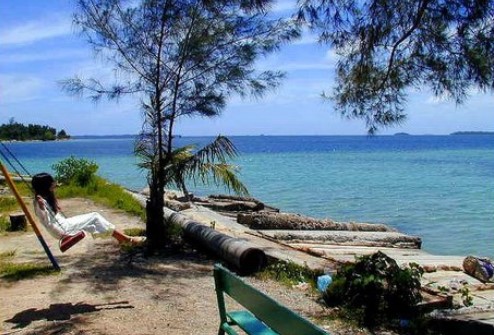 1. Sentosa Island, 2. Siloso Beach, 3. Palawan Beach, 4. East Coat Beach, 5. Marina, 6. Tanjung Pinggir, 7. Palm Spring Nongsa, 8. Changi Beach, 9. Dangas, 10. Payung Beach