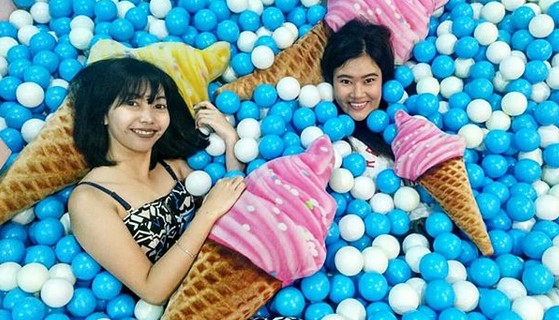 Serunya Wisata di Ice Cream World Jogja, Berfoto Seru dengan Konsep Es Krim, Foto Asyik di Spot Kolam Bola, Promo Menarik, Jam Buka, Rute Menuju ke Lokasi