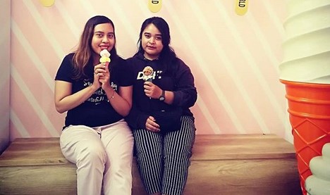 Menikmati Es Krim Gelato yang Lezat, Berfoto Seru di Ice Cream World Semarang, Berpose di Ruang Laundry, Jungkir Balik di Spot Up and Down, Bak Mandi, Berfoto dengan Unicorn yang Lucu, Kotak Telepon, Spot Foto Cone Terbalik, Spot Foto Kolam Bola, Spot Foto Burung Bangau, Spot Foto Pita Warna – Warni, Spot Foto Ruang Lampu Warna – Warni, Rute Menuju ke Lokasi