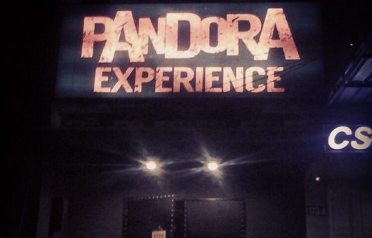 Memecahkan Teka Teki di Pandora Experience Bandung, Cara Bermain Pandora Experience Escape Room, Kisah The Dutchman, Ghost of the Seven Seas, The Howling Catacomb, Amityville: New Orleans Horror, Temple of Doom, Review Pengunjung, Rute Menuju Lokasi