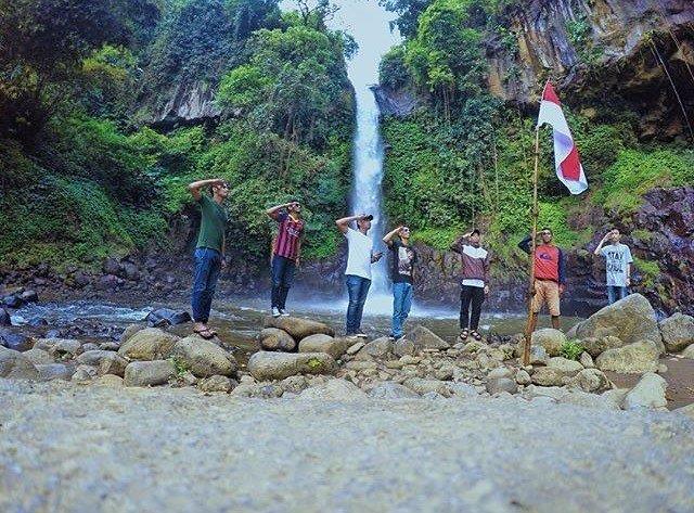 Mengenal Sekilas , Rute Menuju Lokasi, Keindahan dan Segarnya Air , Air Terjun Lain Terdekat 