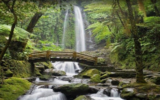 1. Grojogan Sewu, 2. Jumog, 3. Parang Ijo, 4. Segoro Gunung, 5. Jurug Pengantin, 6. Girimanik