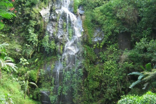 1. Grojogan Sewu, 2. Jumog, 3. Parang Ijo, 4. Segoro Gunung, 5. Jurug Pengantin, 6. Girimanik