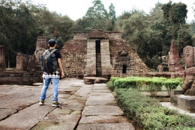 Harga Tiket Masuk , Rute Menuju Lokasi , Asal Usul Mitos, Fasilitas, Wisata Terdekat 