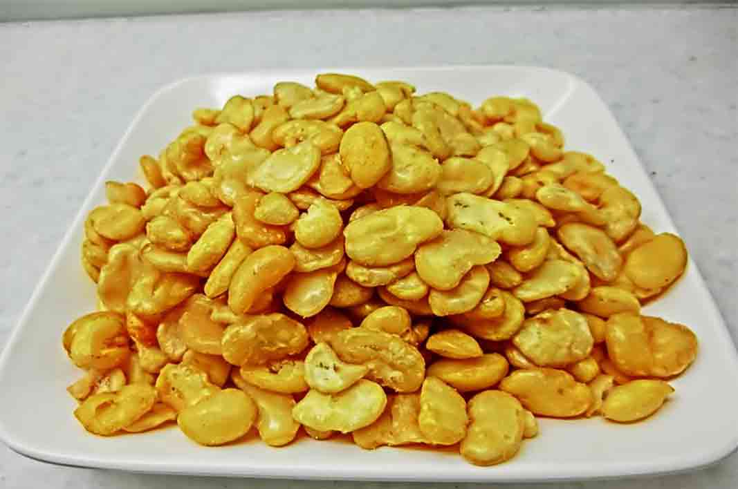 1. Mie Ongklok, 2. Carica, 3. Kue Pepe, 4. Dendeng Gepuk, 5. Cenil, 6. Kacang Dieng, 7. Keripik Jamur, 8. Geblek, 9. Tempe Kemul, 10. Sagon