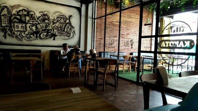 1. Key Kafe, 2. Tokomi Bakery, 3. Kakota Cafe & Resto, 4. Follow Mie Cafe, 5. Nafa Cafe, 6. Kedai UpToDate, 7. Kopi Naon, 8. Kedai Koka, 9. Kedai Sitbul, 10. Selabintana Cafe