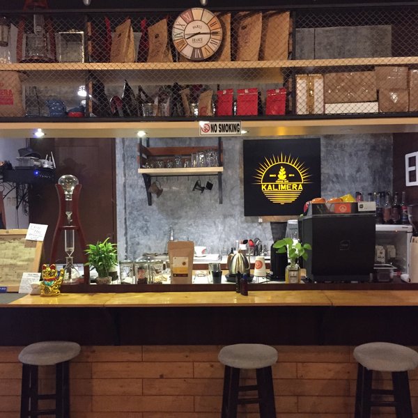 1. Warung Kopi Prijaji, 2. Telon Coffee, 3. Frame Coffee House, 4. Kalimera Coffee Bar , 5. 1915 Art Koffie Huis, 6. Kafeole