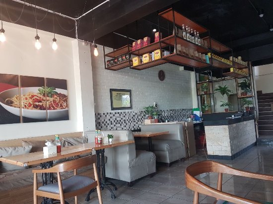 1. Pit Stop Kopi, 2. The Oldman Coffee, 3. Simphony Cafe, 4. Veranda Cafe &amp; Pasta House, 5. Giri Hills Coffee House, 6. Kedai Puncak, 7. Wakacao, 8. Warunk Upnormal, 9. WCP Coffee &amp; Resto, 10. Bukit Delight Cafe