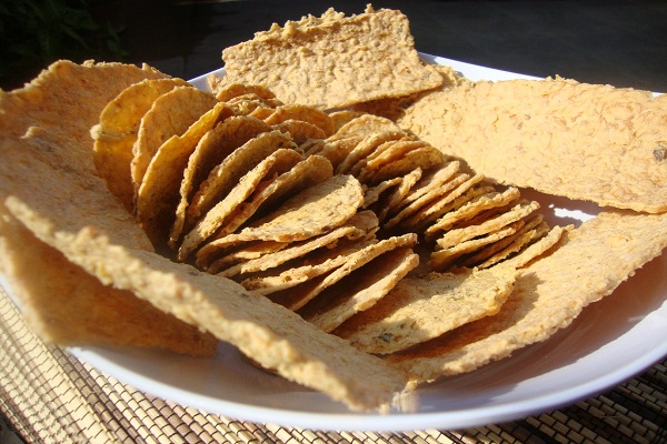 1. Rengginang Tiwul, 2. Gathot, 3. Keripik Tempe, 4. Wajik, 5. Walangan, 6. Intip Mini, 7. Saci (Sragen Munchies), 8. Ampyang, 9. Keripik Pisang, 10. Emping Garut