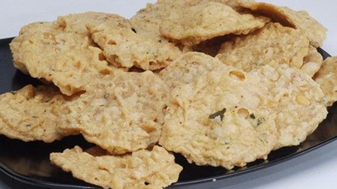 1. Pisang Agung, 2. Keripik Pisang, 3. Tape Pisang, 4. Keripik Tempe, 5. Keripik Nangka, 6. Keripik Talas, 7. Keripik Ketela Ungu, 8. Kue Lupis, 9. Bledus, 10. Ketan Koro
