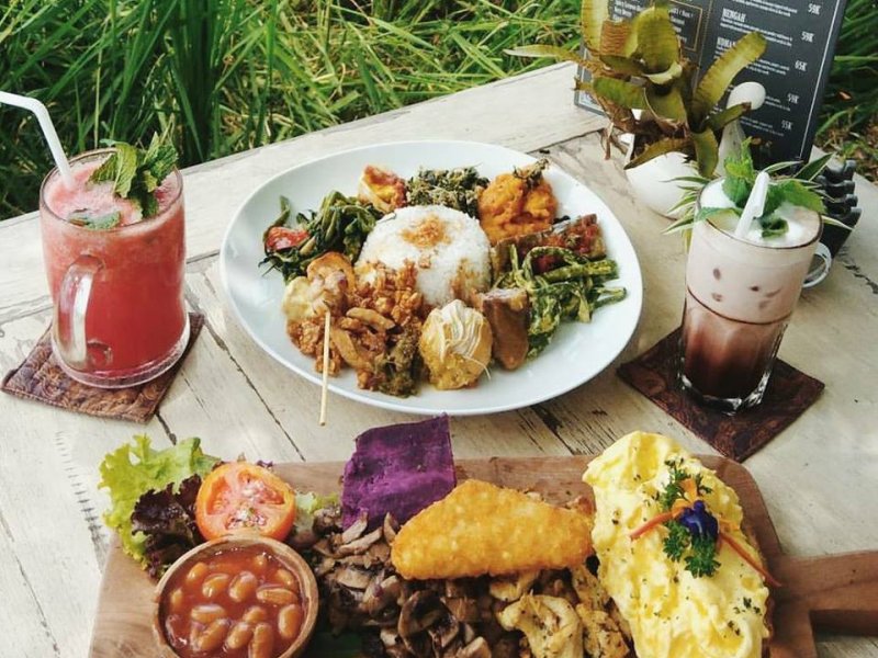 1. La Plancha, 2. Nook Bali, 3. Motel Mexiola, 4. Folie Kitchen &amp; Patisserie, 5. Bottega Italiana, 6. Shelter Cafe, 7. The Dusty Cafe, 8. Cafe La Paison, 9. Sea Circus, 10. Ingka