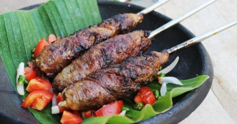 1. Nasi Liwet, 2. Selat Solo, 3. Serabi, 4. Timlo, 5. Sate Buntel, 6. Tengkleng, 7. Brambang Asem, 8. Amplang, 9. Cabuk Rambak, 10. Ledre, 11. Sate Kere, 12. Walangan, 13. Intip Mini, 14. Mie Gajah Mas, 15. Kue Lapis Mandarin