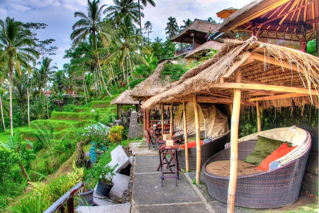 1. Yeh Pulu Cafe, 2. Juice Ja Cafe, 3. Genius Cafe Vision, 4. Usha Cafe &amp; Bakery, 5. Odette, 6. Rice Terrace Cafe