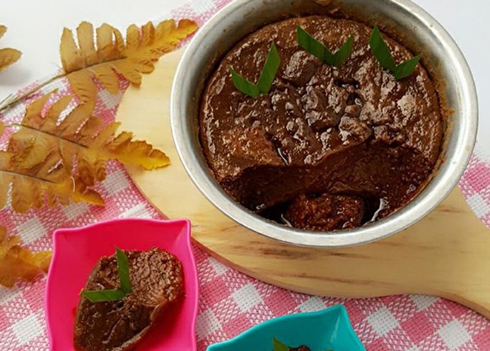 1. Binte Biluhuta, 2. Ayam Iloni, 3. Ilabulo, 4. Tili Aya/Tiljaya, 5. Bubur Sagela, 6. Sabongi, 7. Karawo, 8. Sayur Putungo, 9. Nasi Kuning, 10. Tinutuan