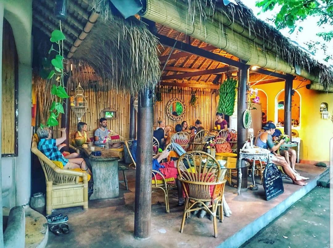 1. Yellow Flower Cafe, 3. Old Friend Coffee, 4. Pomegranate Cafe, 5. Arak Coffee, 6. Monkey Cave Espresso, 7. Habitat, 8. Grandpa’s Coffee &amp; Eats, 9. Littletalks, 10. Kakiang Galery Cafe