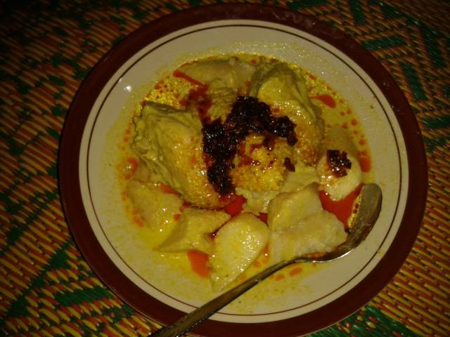 1.Garang Asem, 2.Sego Megono, 3.Pindang Tetel, 4.Glundung, 5.Apem Kesesi, 7.Lontong Lemprak, 8.Kluban, 9.Keripik Tahu, 10.Growol