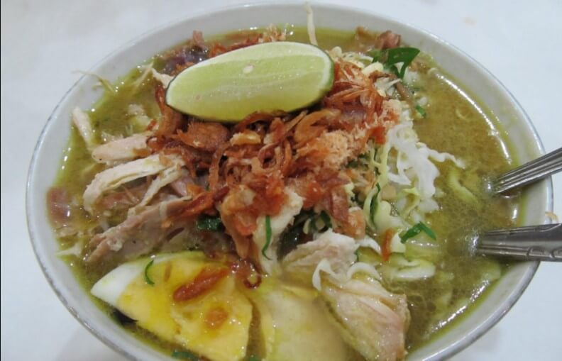 1. Nasi Goreng Anglo, 2. Sego Gegog, 3. Manco, 4. Ikan Asap Prigi, 5. Kripik Tempe, 6. Alen-Alen, 7. Sompil, 8. Sego Tiwul, 9. Rujak Cingur Sumbergedong, 10. Soto Ayam Jarakan