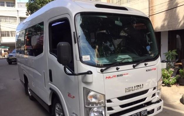 Sewa elf bandung mobil murah rental box harga pariwisata di jakarta ke 2025 6 jam dengan supir pangandaran innova dari mewah offroad 24 grab long online sport wisata wedding lembang engkel antik apv bulanan luar kota fortuner cipaganti l300 all in ayla 12 yang lepas kunci soekarno hatta crane per tanpa sopir harian hiace nikah garut santolo alphard agya avanza antapani ambulance aki bandara barat bogor bekasi buah batu brio ciwidey cirebon cihampelas cikutra ciater cimahi cibiru dago dekat stasiun dipati ukur dufan freezer freed grandmax gocar, 1. Bandung Elf Center, 2. Nuartha Tours, 3. Giga Rent Car, 4. Raja Transport, 5. Shandy Rent Car, 6. Ilma Trans, 7. Vtrans, 8. Dago Holiday, 9. Abigail Rental, 10. Saiki Bus