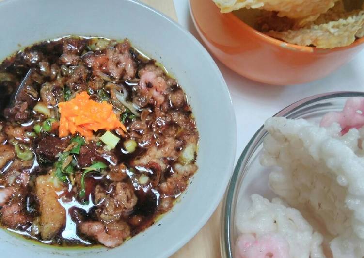 1.Garang Asem, 2.Sego Megono, 3.Pindang Tetel, 4.Glundung, 5.Apem Kesesi, 7.Lontong Lemprak, 8.Kluban, 9.Keripik Tahu, 10.Growol