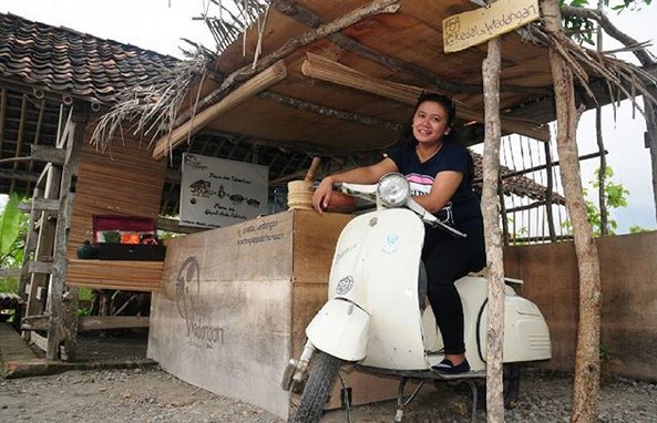Harga Tiket Masuk, Rute Menuju Lokasi, Fasilitas Wisata, Daya Tarik Watu Lumbung, Pantai Watu Lumbung