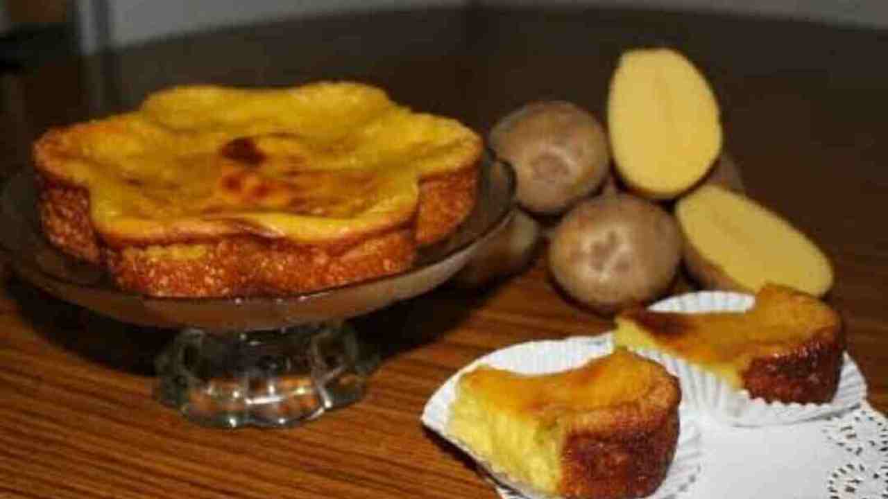 1. Bingke, 2. Snek Meruku, 3. Chai Kue, 4. Juhi Bakar, 5. Cokelat Lidah Buaya, 6. Lempok Durian, 7. Pisang Srikaya, 8. Cokelat Wijen, 9. Kerupuk Amplang, 10. Kacang Piinatsu, 11. Brownies Durian, 12. Manisan Kandis Salju