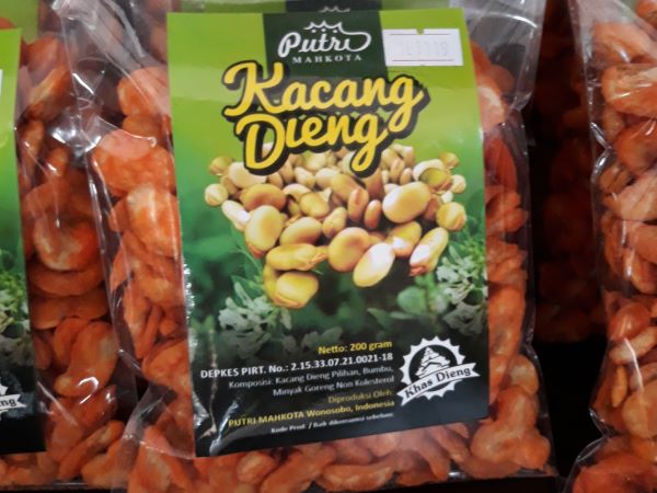 1. Kacang Dieng, 2. Purwaceng, 3. Carica, 4. Kripik Jamur, 5. Geblek dan Tempe Kemul, 6. Terong Belanda, 7. Dendeng Gepuk, 8. Opak Singkong, 9. Teh Tambi, 10. Sagon
