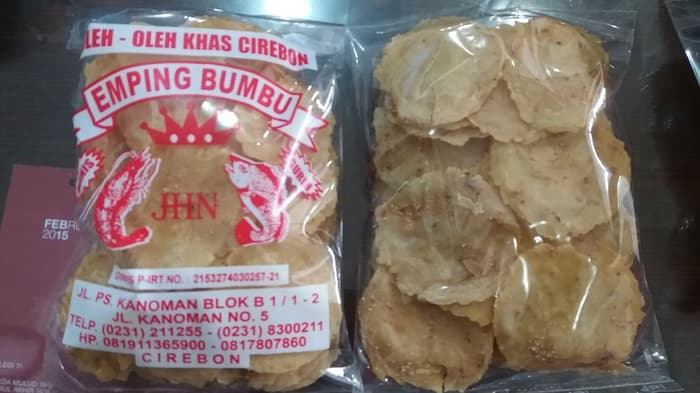 1. Batik, 2. Rengginang, 3. Kerupuk Lambak, 4. Kerupuk Melarat, 5. Sirup Tjampolay, 6. Tomcir, 7. Terasi Udang, 8. Keripik Gemblong, 9. T-Shirt Ingsun, 10. Cirebon Sultana, 11. Emping Bumbu, 12. Jeniper
