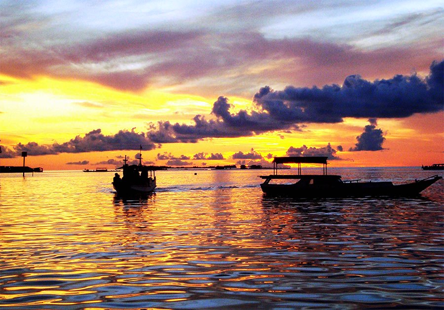 1. Pantai Kartini, 2. Pantai Teluk Awur, 3. Benteng Portugis, 4. Pulau Mandalika, 5. Bukit Bejagan Duplak Tempur, 6. Karimun Jawa