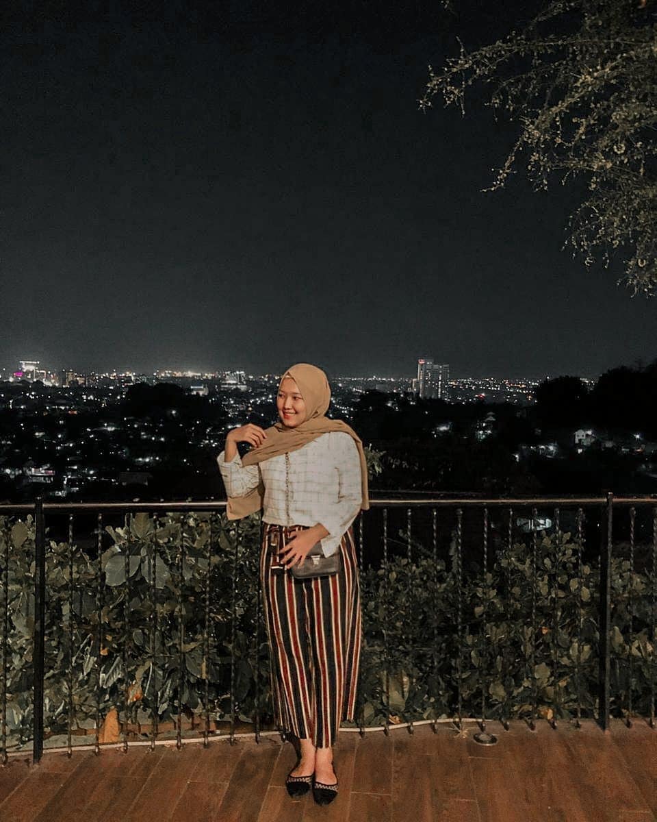 Daftar Harga Menu, Daftar Harga Minuman, Jalan Menuju Lokasi, Fasilitas , Review Eden Restaurant