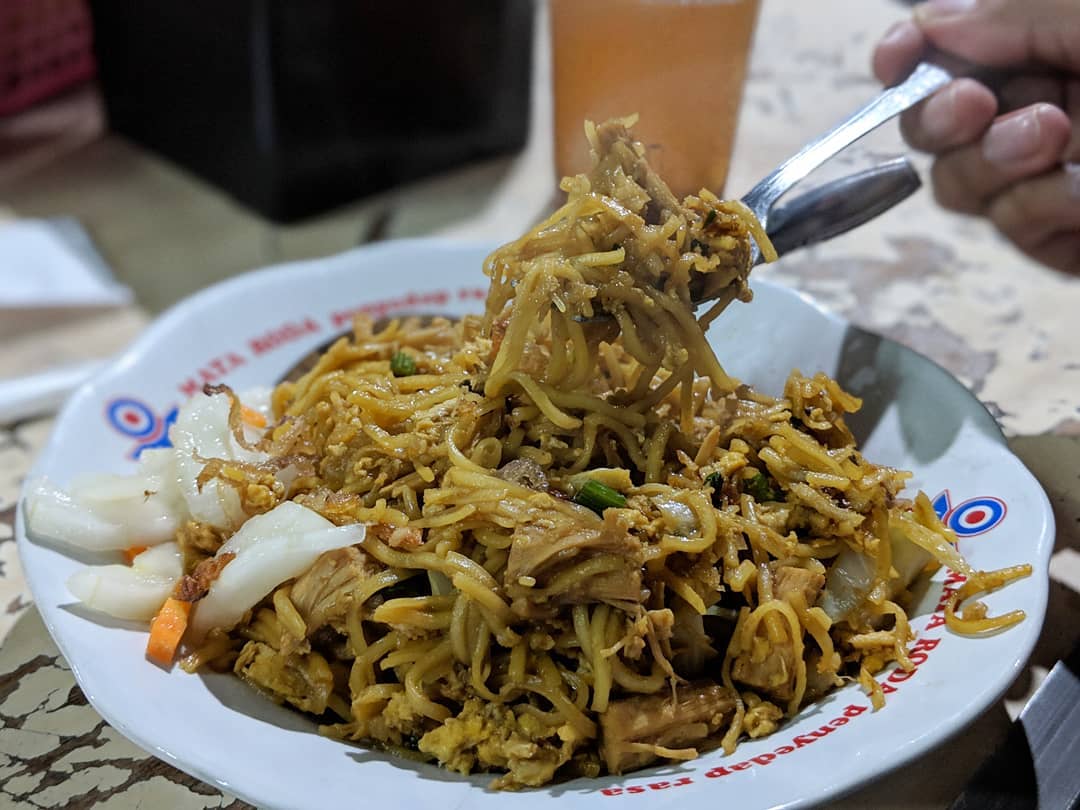 Daftar Harga Menu, Daftar Harga Minuman, Jalan Menuju Lokasi, Fasilitas, Menu Hidangan, Daya Tarik Kedai Bakmi