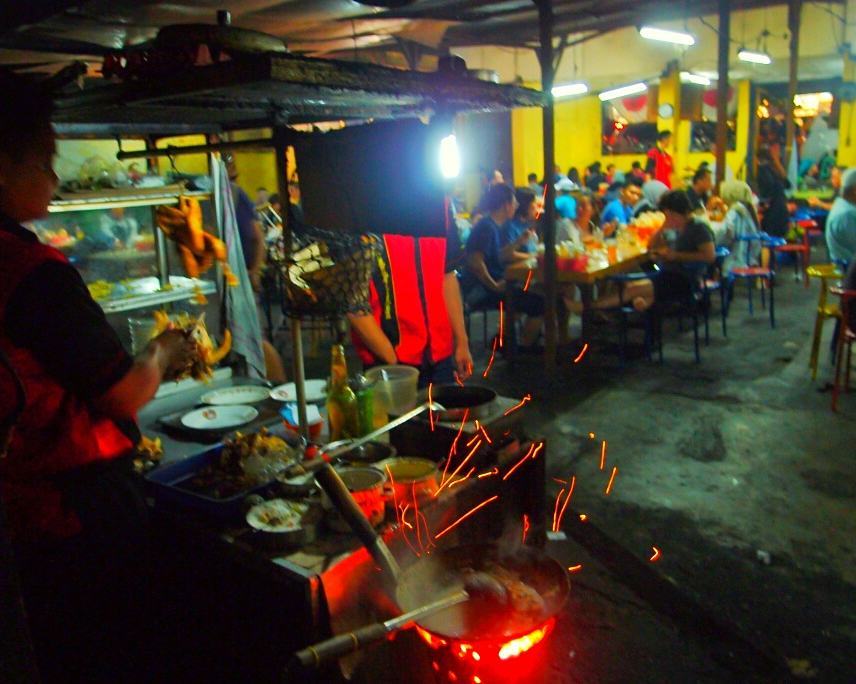 Daftar Harga Menu, Daftar Harga Minuman, Jalan Menuju Lokasi, Fasilitas, Menu Hidangan, Daya Tarik Kedai Bakmi