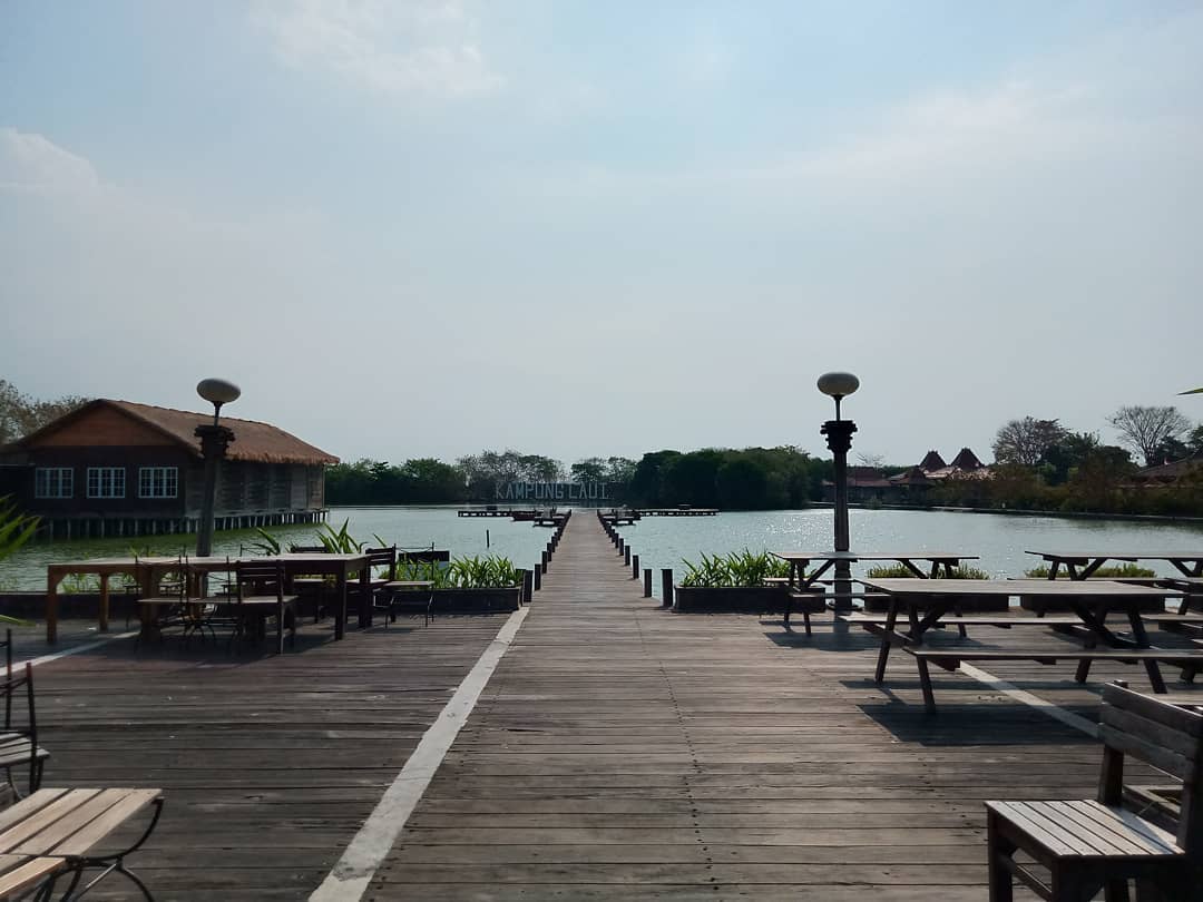 Daftar Harga Menu, Daftar Harga Minuman, Jalan Menuju Lokasi, Fasilitas, Daya Tarik Kampung Laut