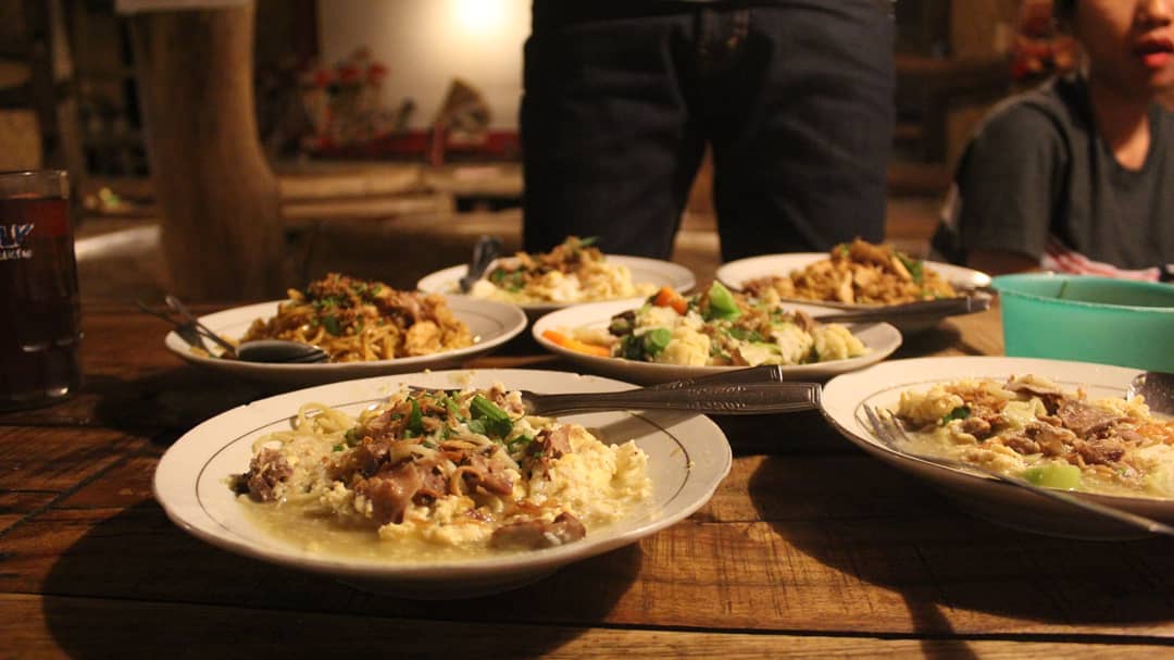 Daftar Harga Menu, Daftar Harga Minuman, Jalan Menuju Lokasi, Fasilitas, Menu Hidangan, Daya Tarik Warung Bakmi