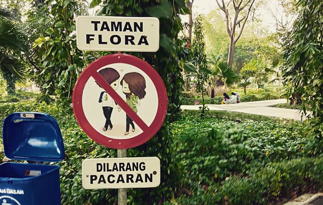Harga Tiket Masuk, Jalan Menuju Lokasi, Fasilitas, Tentang Taman Flora, Pesona Taman Flora