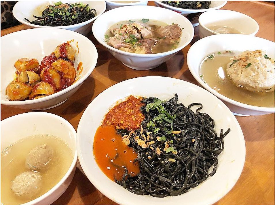 Daftar Harga Menu, Daftar Harga Minuman, Jalan Menuju Lokasi, Fasilitas, Tentang Bakso Boedjangan