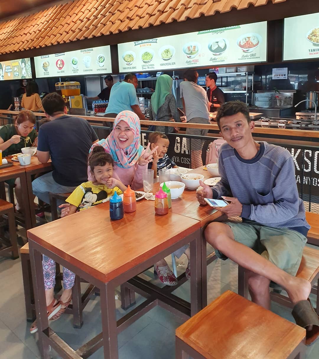 Daftar Harga Menu, Daftar Harga Minuman, Jalan Menuju Lokasi, Fasilitas, Tentang Bakso Boedjangan