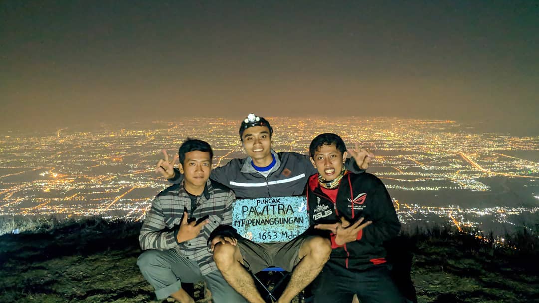 Harga Tiket Masuk, Rute Pendakian , Transportasi Ke Basecamp, Sekilas Gunung , Pesona Penanggungan