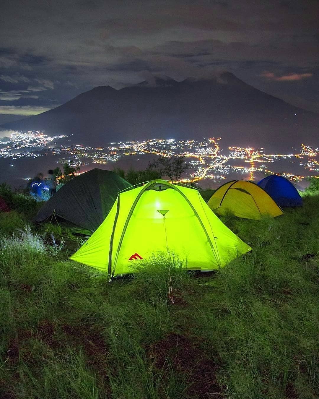 Harga Tiket Masuk, Rute Pendakian , Transportasi Ke Basecamp, Sekilas Gunung , Pesona Penanggungan