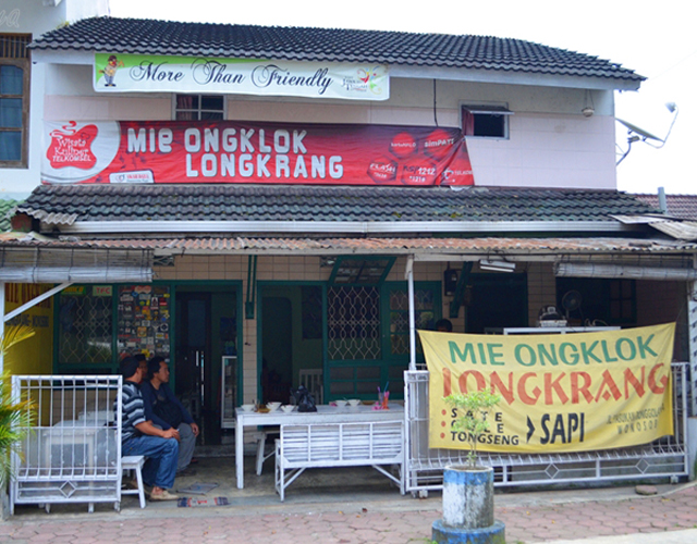 1. Longkrang, 2. Bu Umi, 3. Pak Muhadi, 4. Pak Tris, 5. Pak Umar, 6. Resto Ongklok, 7. Pak Yadi, 8. Mie Ongklok Cpny, 9. Mbak Umang, 10. Alun Alun Wonosobo