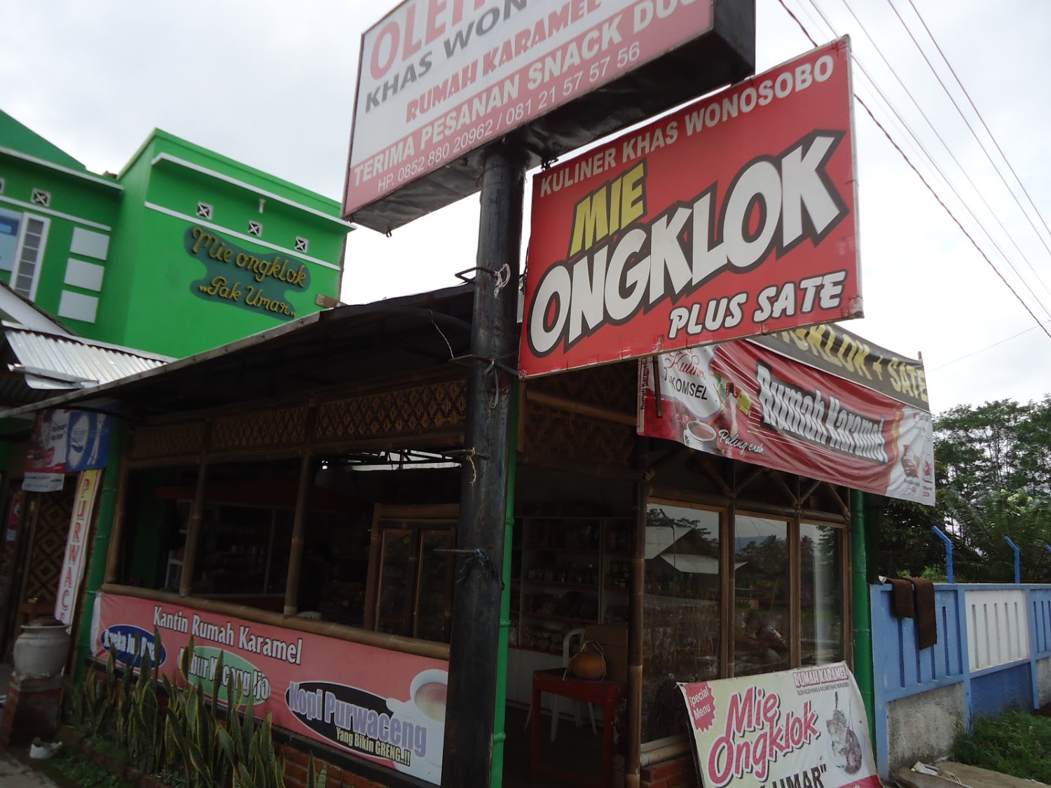 1. Longkrang, 2. Bu Umi, 3. Pak Muhadi, 4. Pak Tris, 5. Pak Umar, 6. Resto Ongklok, 7. Pak Yadi, 8. Mie Ongklok Cpny, 9. Mbak Umang, 10. Alun Alun Wonosobo