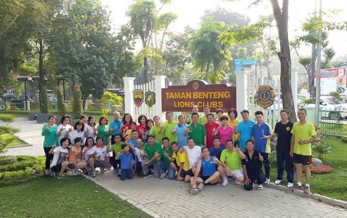 1. Taman Labirin Simalem Resort, 2. Taman Cadika Pramuka, 3. Taman Alam Lumbini, 4. Taman Benteng Lions Club, 5. Taman Penangkaran Rusa Kampus USU, 6. Taman Ahmad Yani, 7. T Garden, 8. The Le Hu Garden, 9. Avros Park  Education, 10. Taman Teladan
