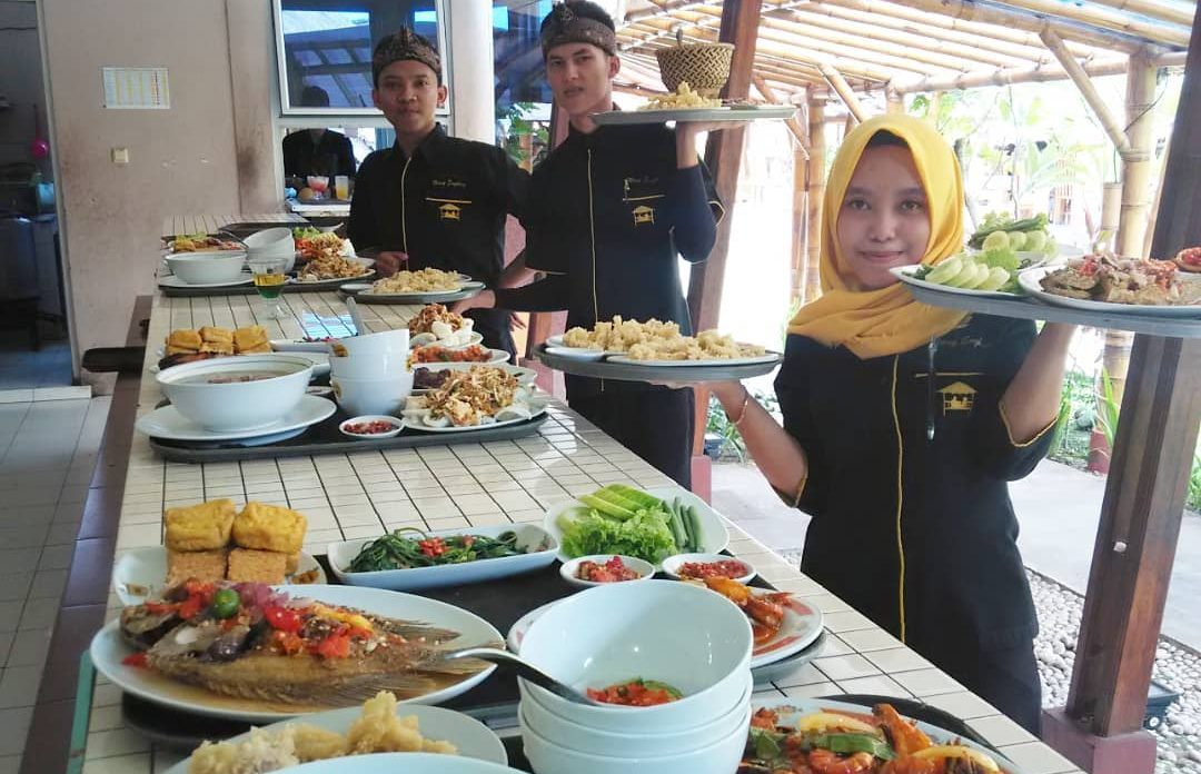 Daftar Harga Menu, Jalan Menuju Lokasi, Fasilitas, Review Mang Engking Citra Raya